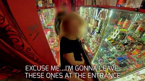 SEXYSHOP DONNADIKUORI: hard cock for the sexy saleswoman