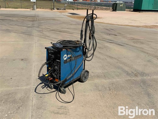 Miller Millermatic 200 Welder | Agriculture