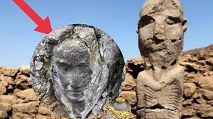 We found the treasure at the entrance of the treasure room | Define işaretleri atölyesi