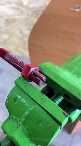 Need to Make a DIY Spring? | Pretty Makeup