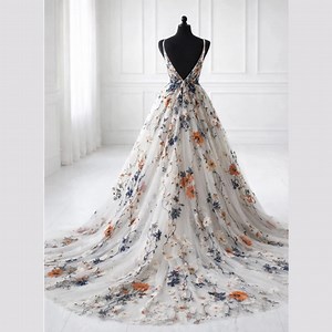 Minimalist Floral Applique Wedding Dress, Elegant Tulle Bridal Gown, V Neck Boho Wedding Dress, Romantic Garden Wedding Gown - Etsy Australia