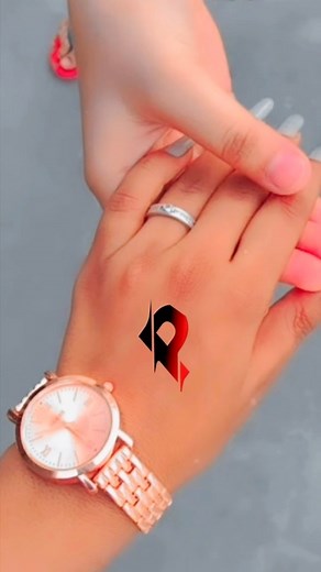 P　R　I　N　C　E　ツ on Instagram: "Broken  _ _ _ _ _ #trending #love #brokenheart #sad #new #post @p___love__status"