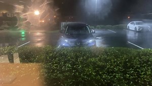 While not the greatest video, here’s how it is looking outside our office right now #flwx | US National Weather Service Tampa Bay Florida