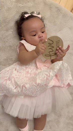 #kayleemaithomas 5months old | Mai Kim Phung