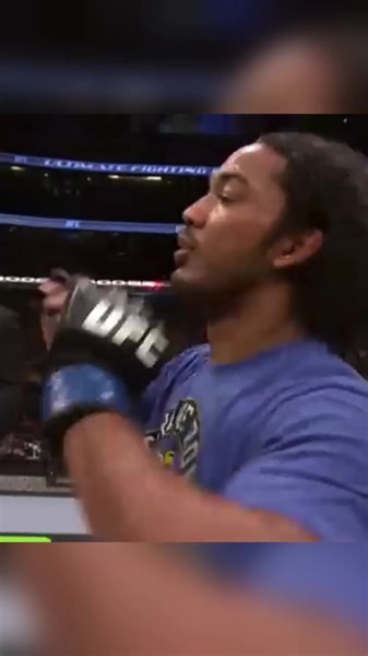 138K views · 1.1K reactions | This UFC fighter fought with a toothpick. #ufc #mma #bensonhenderson | Amin men's physique | Facebook