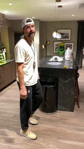 Walker Hayes on TikTok