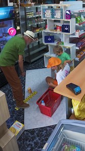 A kind cashier turns a tough moment into smiles by letting a fussy toddler help scan groceries—giving grandad a much-needed break! #FabiosaKindnessinAction #EverydayHeroes #KindnessMatters #HelpingHands #HeartwarmingMoment #ActsOfKindness . . . For entertainment purposes only; filmed in public spaces. No affiliation with brands shown. Inspired by true events; some details may be altered for creativity. Activities shown are not meant to be replicated, performed, or imitated. Consult professionals