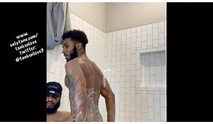 king dreday and malik joseph in the tub