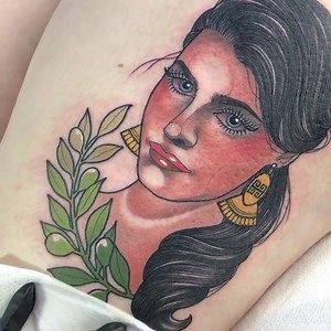 44K views · 925 reactions | Gorgeous Neo Traditional lady made by Paula Castle Tattoos @paulacastletattoo  #TATTOODO | Tattoodo | Facebook
