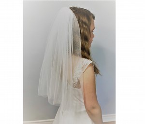 Soft Communion Veil on Comb, Simple White, First Communion, Flower Girl Veil, Holy Communion Veil, Single Layer, Plain Edge - Etsy