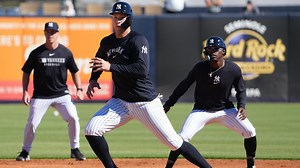 Andy Pettitte pitches BP to Aaron Judge at Yankees' camp