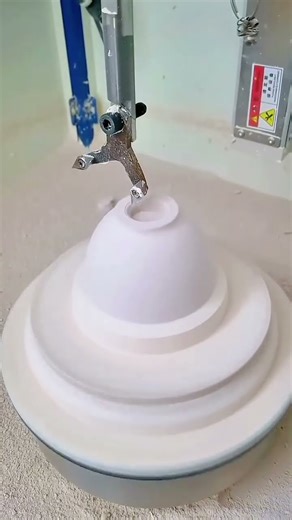 Modern Pottery Techniques CNC Machine Sculpting Ceramic Clay