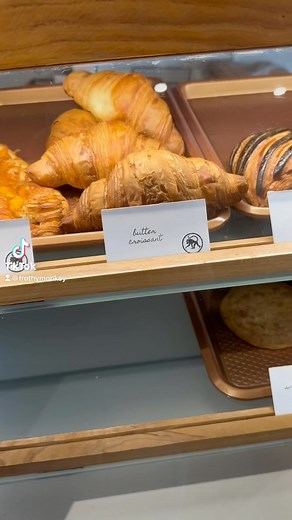 Here for your KWAHSAWH fix. Baked fresh at @frothymonkeybakery 🤤💛 #frothylove #butfirstfrothy #brunch #alldaycafe #croissant #fyp #tiktok | Frothy Monkey