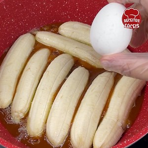 411K views · 6.3K reactions | Increíble!!! Este es el famoso pastel de banana invertido hecho con solo 1 huevo!!!❤️❤️ | Recetas Fáciles de Hacer | Facebook