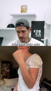 Esta chica se ha tatuado toda la espalda en blanco. Un tatuaje en blanco, si no tiene contraste, dura muy poco. Si pones blanco en una superficie tan grande como la espalda, lo más seguro es que se vaya perdiendo con el tiempo. Si quieres hacerte un tatuaje que no sea solo en blanco, 📲 escríbeme por mensaje directo o envíame un correo: info@casabotattoo.com. Me encontrarás en 📍Circa Tattoo. #circatattoo #tattoo #barcelonastudiotattoo #barcelonatattoo