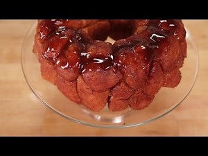 Ooey-Gooey Cinnamon-Sugar Monkey Bread