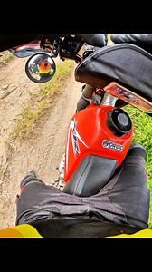 18 reactions · 3 comments | Tropa mong bago ang sapatos  . . #reelstrending #reelschallenge #goprochallenge #crf150 #enduro #hondamotorcycles #honda #dirtbike #dirtbikerider #gopro #reelsviralfb #reelsfacebook #xr200 #kmx125 #kawasaki #throttletherapy #endurolife | Andee Veloso | Facebook