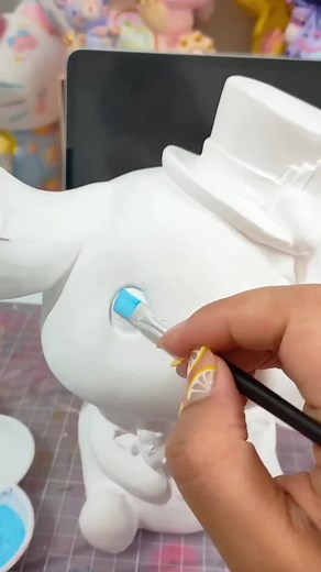 DIY Cute Ceramic Figurine Painting Tutorial