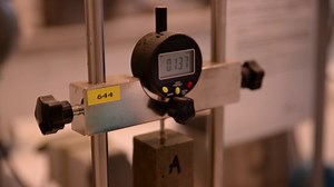 Le MOOC "ConstruiREcycler" de l’Université de Liège est disponible ! Découvrez comment recycler, réutiliser, réemployer, régénérer et valoriser les matériaux dans le domaine de la construction. Apprenez à minimiser l’énergie utilisée, à tirer parti des ressources et à réduire les risques de pollution grâce à une approche concrète et durable. 👉 Inscrivez-vous dès maintenant : https://www.fun-mooc.fr/fr/cours/construirecycler/ | France Université Numérique