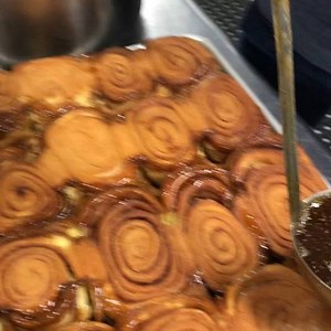 27 reactions | Watching the finishing touches with these sticky buns at @allenberry_resort #NationalStickyBunDay #FoundItInCV #cumberlandvalley #boilingsprings #carlislepa | Cumberland Valley Pennsylvania | Facebook