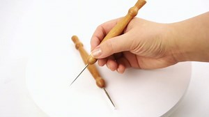 4PCS Stiletto Pressing Tool& Pressing Tool, Precision Stiletto Handy for Getting Seams to Lay Correctly,Quilting Sewing Tool Awl Tool for Sewing, Leather Hole Punch