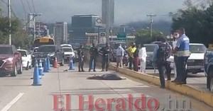 Mujer muere atropellada en el bulevar Centroamérica de la capital