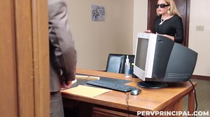 Vivianne Desilva Perv Principal