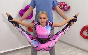 varvara_extreme_flexibility