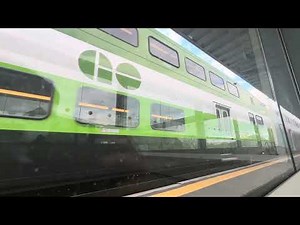 GO transit 323 arrives at appleby GO station.