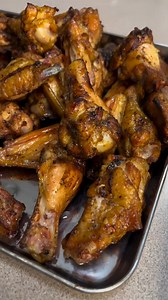 247K views · 429 reactions | Curry Chicken Wings  Here's what you'll need to make @wicked.bbq's homemade curry rub: 3 tablespoons curry powder. 1 tablespoons onion powder. 1 tablespoon red pepper flakes. 2 teaspoons salt. 2 teaspoons sugar. 2 teaspoons dried parsley flakes #pitbossgrills #currychickenwings #wingwednesday #bbq #recipe #pbatlowes | Pit Boss Grills | Facebook
