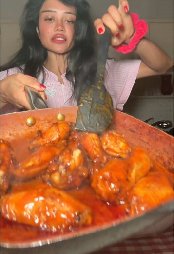 Family Dinner: Homemade Buffalo Wings and Kids’ Plates