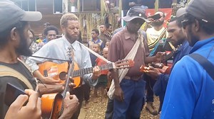 Kaitono Stringsband of Irikai _ Lake Kutubu. PNG #oldsongpng #fypviralシ #spiritofmelanesia #spiritofmambesak #spiritofmelansian #PNG #WestPapua #papuanewguinea #acustic #papua | Erik Eral