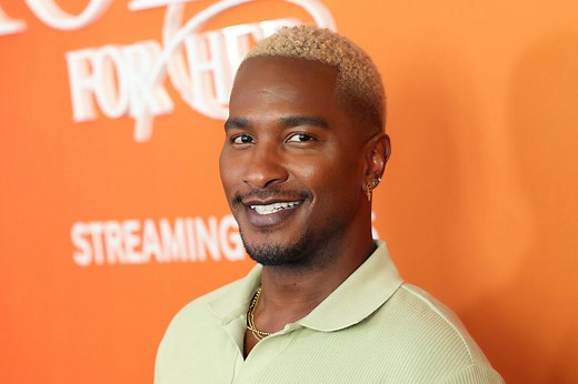 Scott Evans dishes on his most surprising celebrity interviews & what he learned from ‘Couple To Throuple’