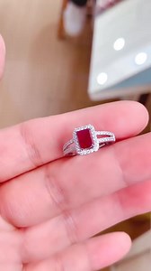 Introducing our stunning silver ring adorned with a radiant old burned ruby gemstone, a true symbol of passion and vitality. Handcrafted with precision and care, this exquisite piece adds a touch of elegance to any ensemble ensemble.✨ 💍 #SilverRubyRing #Elegance #JewelryLovers | Leelabai Jewels