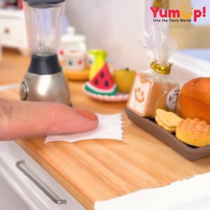 #tinykitchen #satisfying #miniature #minicooking #minicake | Teeny Cakes