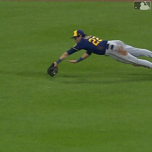 Yeli goes all-out! | MLB