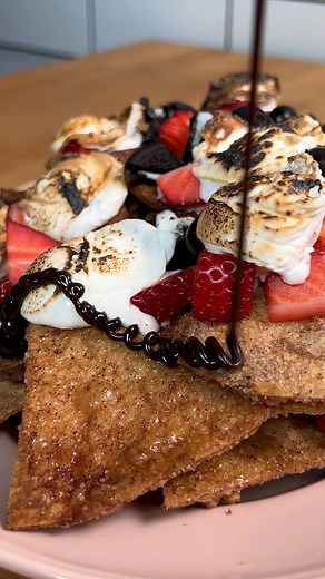 Brb, off to make some loaded dessert nachos 😍 #desserts #sweetrecipes #marshmallow #nachos | Twisted