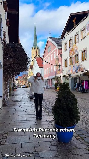 6.6K views · 6K reactions | Garmisch-Partenkirchen, Germany . . #garmischpartenkirchen #germany #travel #hiddengems #wintervibes #bavaria #alps #germanalps #mountains #naturelovers #travelwithme #europetravel #beautifulplaces #wanderlust #cinematictravel | Travelwithmeclub | Facebook