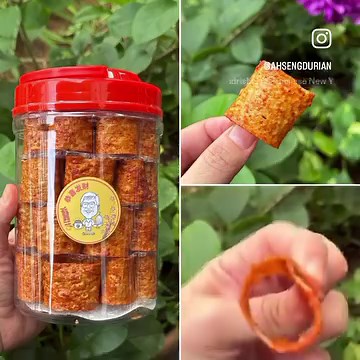 🍊{CNY 2024}🍊 🌟Savoury and crispy cuttlefish rolls to spice up the CNY! Check out the mild spices on the rolls which will get you hooked on your very first bite! 🦑 Samples are available at our Alexandra Outlet to try too! Walk-in to get them at our Alexandra Outlet, or order at our website (with delivery option) and collect on your preferred date! 🛍️ 🌐 https://ahsengdurian.cococart.co #ahsengdurian #ghimmoh #alexandravillage #burpple #foodgasm #singaporefood #sgfood #sgfoodporn #whati8today