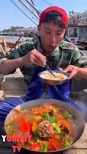 158K views · 1.9K reactions | MUKBANG SEAFOOD TUMIS PEDAS | Makan - Makan | Facebook