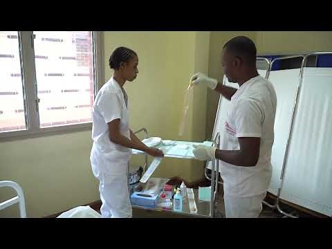 Urinary catheterization - Learning video for nursing care providers