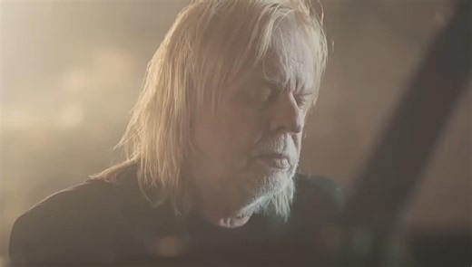 Yes Keyboardist Rick Wakeman Explains How We Can Save The Music Industry