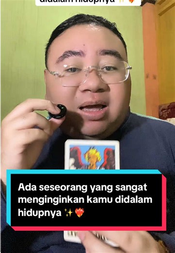 Ada seseorang yang sangat menginginkan kamu didalam hidupnya ✨❤️‍🔥 . Personal / Private reading, Coach, konsultasi Contact instagram: @jackrieuwpassa atau Whats - app 0822 9682 6591