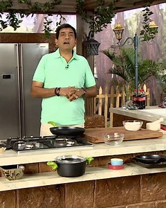Treat yourself to the ultimate comfort food - Achari Paneer Tikka! #paneer #paneerlove #paneertikka #paneertikkamasala #paneerkebab #paneermakhani #acharipaneer | Sanjeev Kapoor