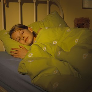 How to Even Out a Goose Down Comforter When the Feathers Settle in the Corners