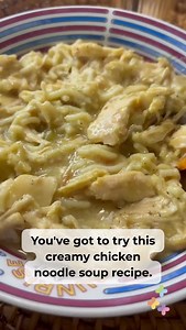 Cozy up with a bowl of creamy goodness! 🍲 Our Creamy Chicken Noodle Soup is quick, comforting, and full of flavor thanks to Clean Monday Meals seasonings. Perfect for busy winter days when you need something warm and satisfying without the extra fuss. ❄️💛 Creamy Chicken Noodle Soup Serves 6 Conquer Cravings - 6 BITES Carb Conscious - 7 BITES Sugar Smart - 7 BITES Better Balance - 5 BITES Calorie Command - 312 Calories Keeping Keto - 33.7 Net Carbs Healthi Fresh - 8 BITES Macros 4.2g Fat 37.2g 