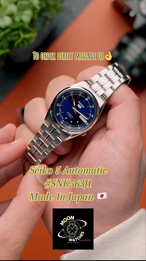 Seiko 5 Automatic Ref: SNK563J1 Made In Japan 🎌 Blue dial With day & date display/ 30m water resist/ 21 jewels Automatic Movement ✅Brandnew/Original with complete inclusions : Box,manual ,Hangtag & Warranty Card. #seiko #seikoautomatic #september #bermonths #trend #snk563j1 #seikomadeinjapan #japan #September1st #september2025 #trendy #foryou #reelschallengereelschallenge #septemberreels #reelschallenge #foryoupage #moonwatchesessential #legitwatches | Moon Watches & Essential