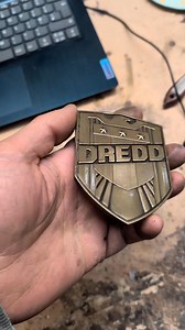 Flat style Judge Dredd badge based off the Rico badge and promotion badge from the 1995 Judge Dredd film. Only Bolland, McMahon and Stallone badges to go. #judgedredd #judgedreddbadge | David Hewitt