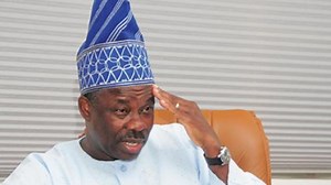 ​Gov. Amosun confirms Ogun mall collapse death, takes responsibility