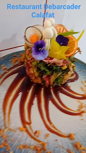 Salata cu rata crocanta marca Restaurant Debarcader Restul e Can -Can !! #enjoytheevening #everyone #urmăritori | Private chef Laura Dumitru